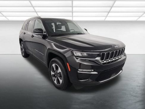 Used 2024 Jeep Grand Cherokee Limited 4xe AWD/4WD image 9