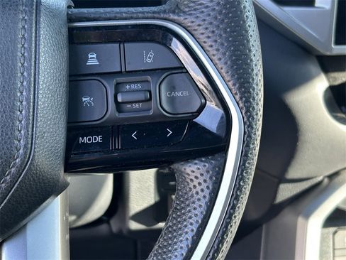 Used 2024 Toyota Sequoia Platinum image 35