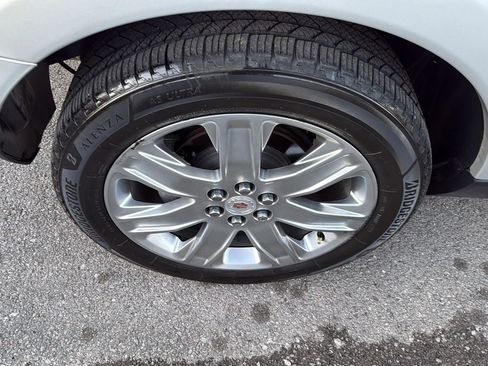 Used 2015 Cadillac SRX Premium image 37