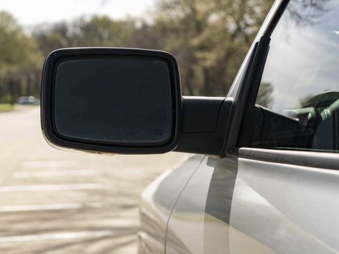 Used 2019 RAM 1500 Big Horn image 12