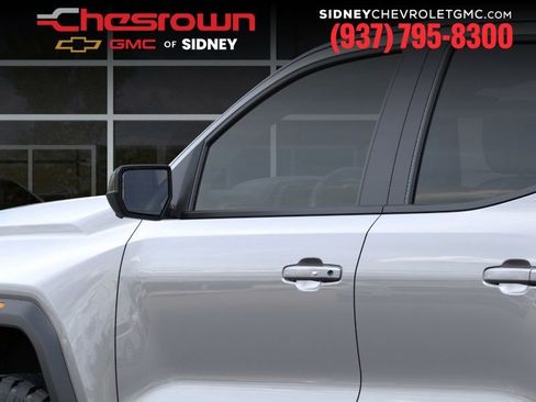 New 2026 GMC Canyon AT4 w/ Technology Plus Package AWD/4WD image 12