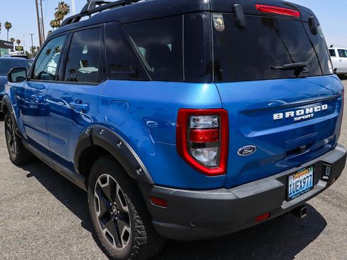 Used 2022 Ford Bronco Sport Outer Banks w/ Tech Package AWD/4WD image 4