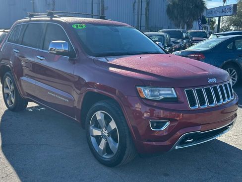 Used 2014 Jeep Grand Cherokee Overland w/ Trailer Tow Group IV image 4