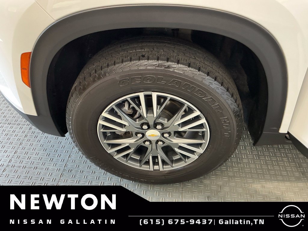 Used 2024 Chevrolet Traverse LT FWD image 52