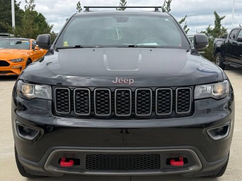 Used 2020 Jeep Grand Cherokee Trailhawk AWD/4WD image 8