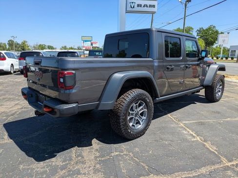 New 2026 Jeep Gladiator Mojave image 4