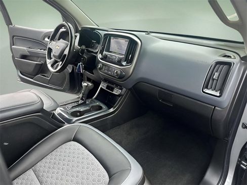 Used 2018 Chevrolet Colorado Z71 image 16