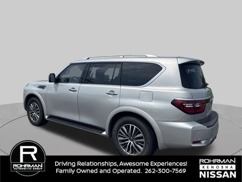 Certified 2024 Nissan Armada SL w/ Captain's Chairs Package AWD/4WD image 3