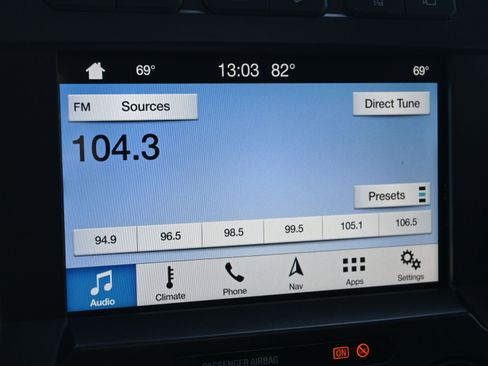 Used 2018 Ford F250 Lariat w/ Lariat Ultimate Package AWD/4WD image 14