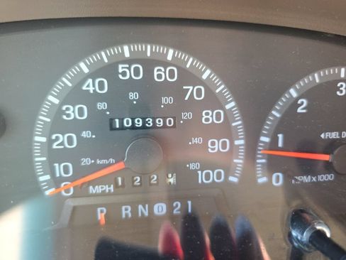Used 1998 Ford Expedition XLT AWD/4WD image 54