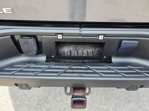 Used 2010 GMC Sierra 1500 SLE w/ Power Pack Plus image 7