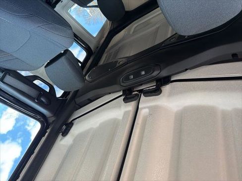 Certified 2025 Jeep Wrangler Willys 4xe image 16