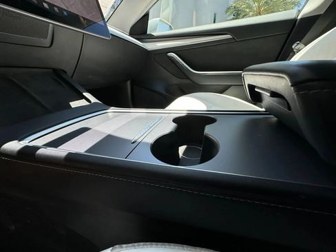 Used 2023 Tesla Model 3 Standard Range RWD image 23