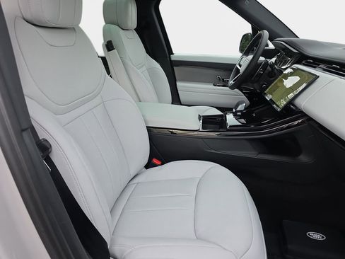 New 2026 Land Rover Range Rover Sport SE AWD/4WD image 10