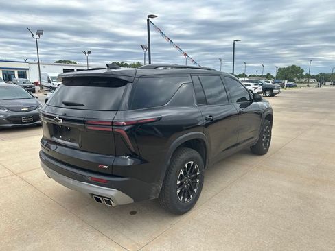 Used 2024 Chevrolet Traverse Z71 w/ LPO, Floor Liner Package AWD/4WD image 34