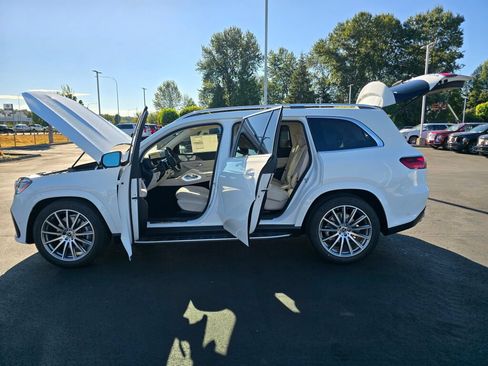 New 2026 Mercedes-Benz GLS 450 4MATIC image 12