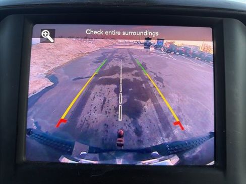 Used 2020 RAM 1500 Laramie image 28