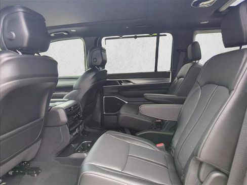 New 2026 Jeep Grand Wagoneer Limited AWD/4WD image 13