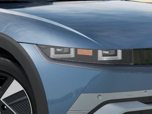 New 2025 Hyundai Ioniq 5 SEL image 9