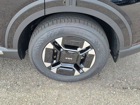 New 2027 Kia Telluride EX w/ Towing Package FWD image 40