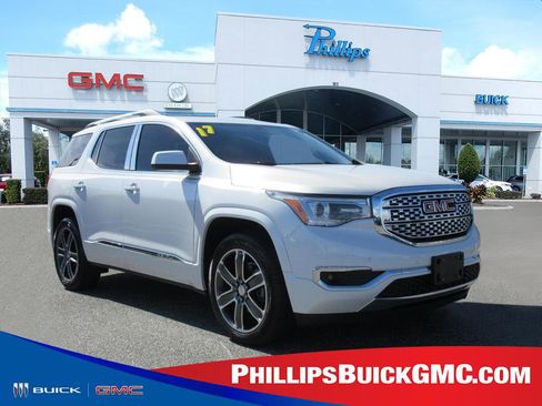 Used 2017 GMC Acadia Denali image 1