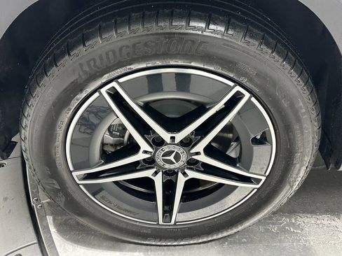 Certified 2024 Mercedes-Benz EQB 250+ image 19