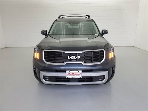 Used 2024 Kia Telluride SX image 3