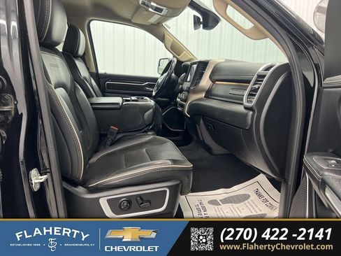 Used 2019 RAM 1500 Laramie image 15