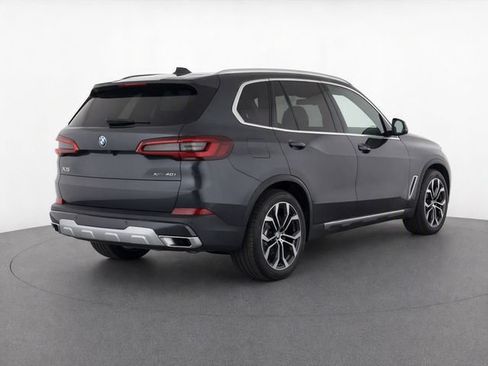 Used 2023 BMW X5 xDrive40i w/ Premium Package AWD/4WD image 6