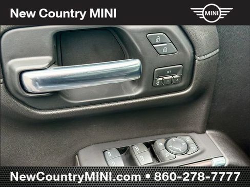 Used 2019 GMC Sierra 1500 SLT w/ SLT Premium Package AWD/4WD image 19