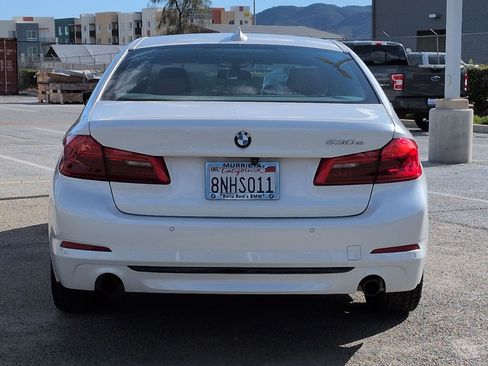 Used 2019 BMW 530e 530e iPerformance w/ Convenience Package image 9