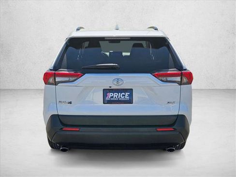 Used 2025 Toyota RAV4 XLE image 7