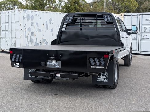 New 2026 Ford F350 XL w/ XL Chrome Package image 3