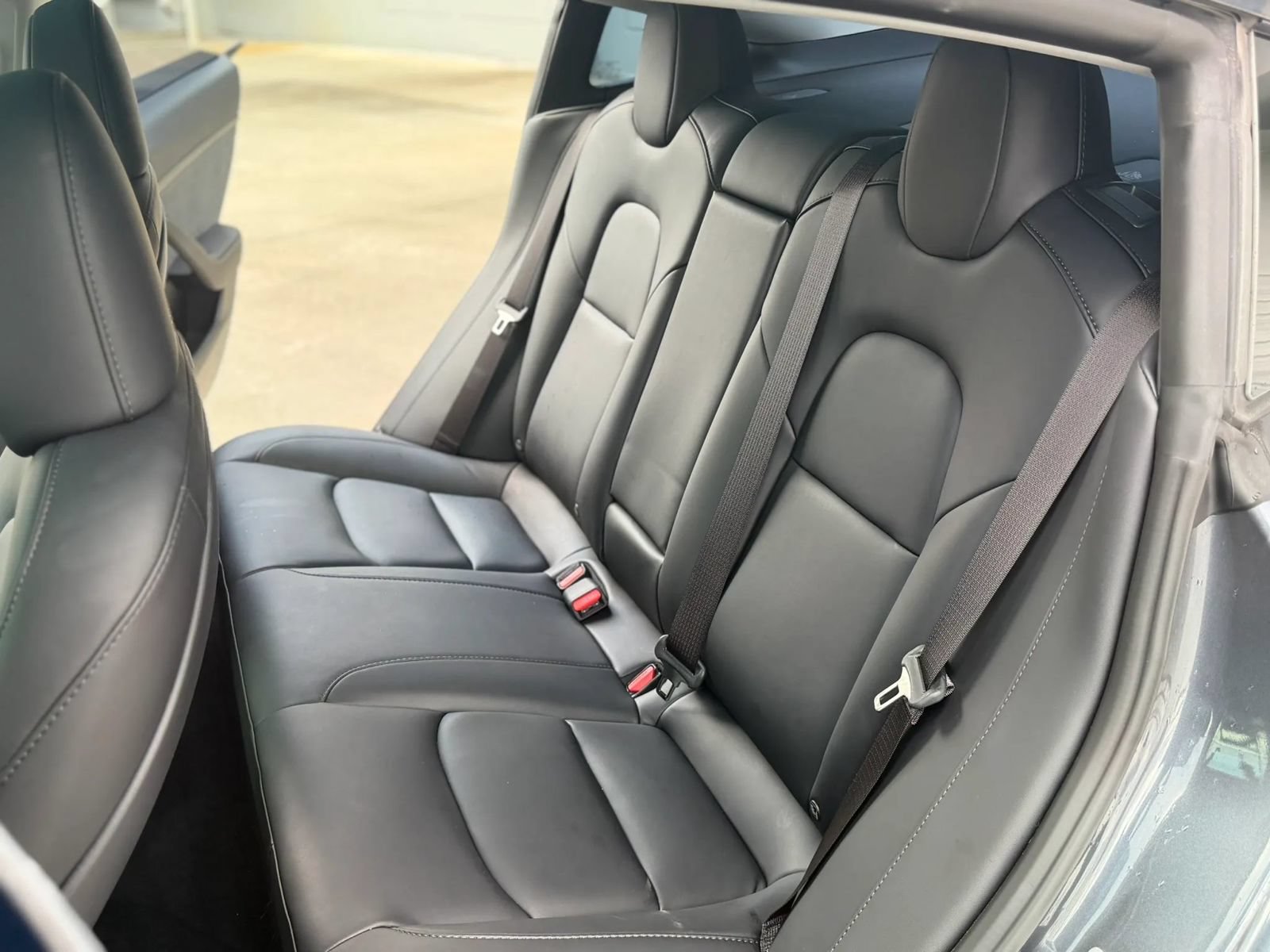 Used 2023 Tesla Model 3 Standard Range RWD image 18