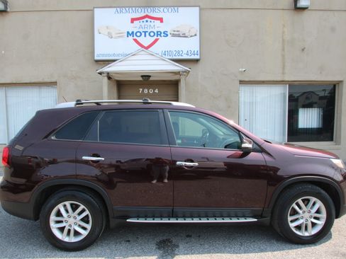Used 2015 Kia Sorento LX FWD image 4