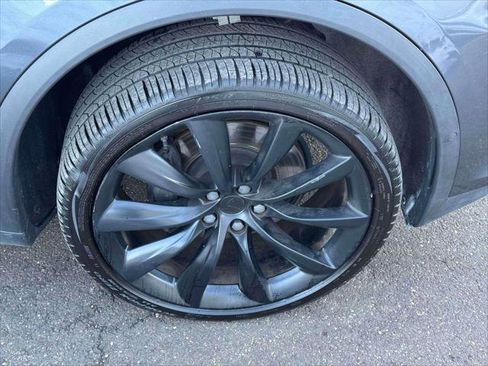 Used 2020 Tesla Model X Long Range image 9