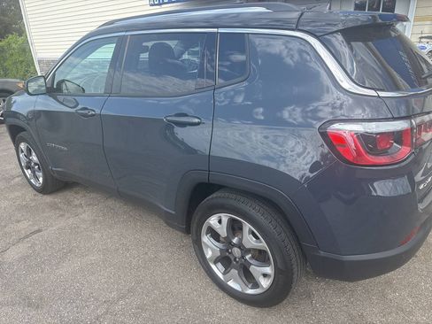 Used 2018 Jeep Compass Limited w/ Navigation Group AWD/4WD image 18