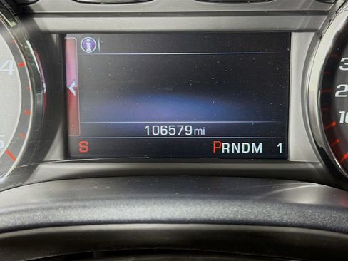 Used 2016 GMC Sierra 2500 SLT w/ Duramax Plus Package AWD/4WD image 14