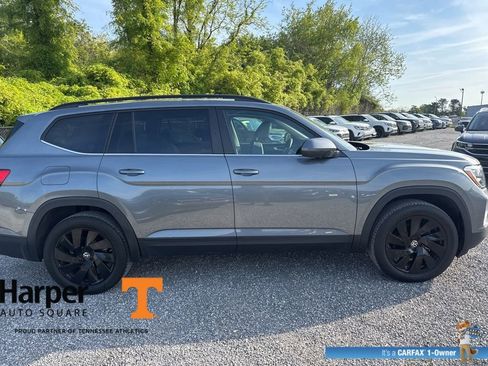 Used 2024 Volkswagen Atlas SE image 6