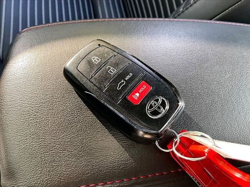 Used 2024 Toyota Corolla XSE image 32