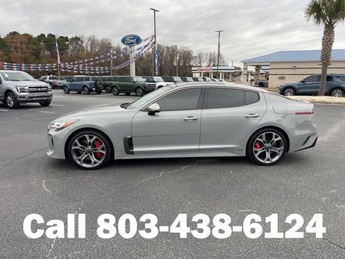 Used 2020 Kia Stinger GT2 image 40