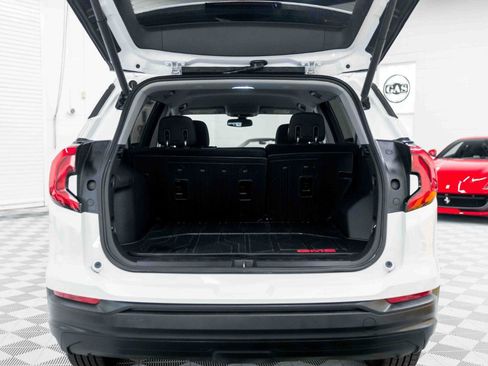 Used 2019 GMC Terrain SLE w/ Driver Convenience Package AWD/4WD image 70