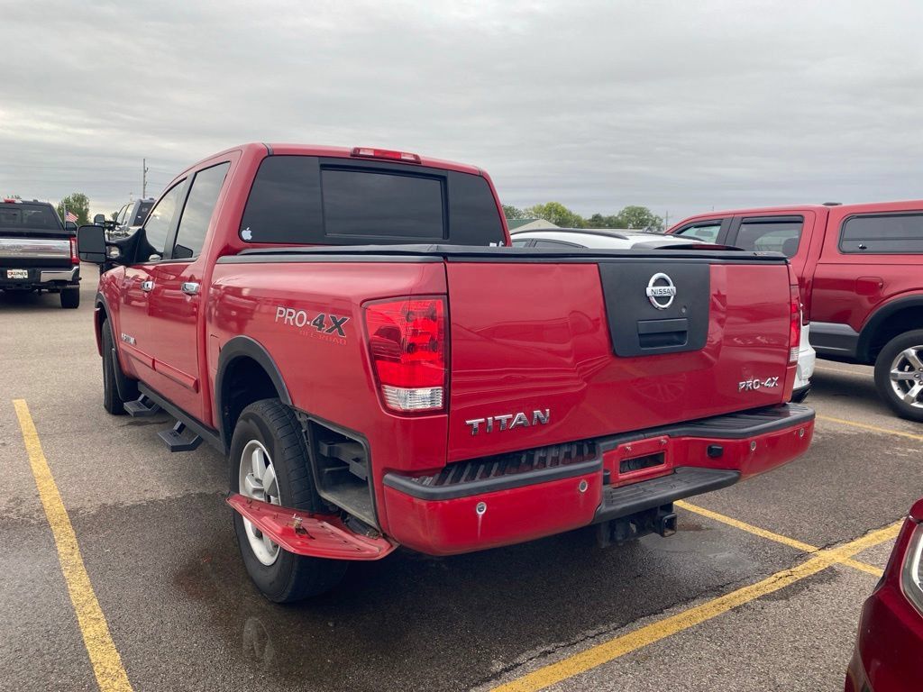 Used 2011 Nissan Titan S AWD/4WD image 10