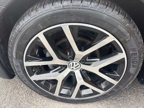 Used 2016 Volkswagen Beetle 1.8T Dune image 24