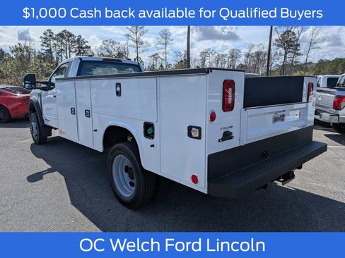 New 2026 Ford F550 4x4 Regular Cab Super Duty w/ XL Chrome Package image 4