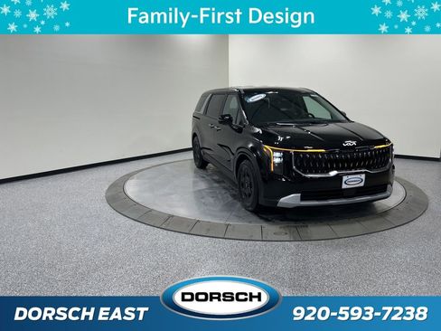 New 2026 Kia Carnival image 3