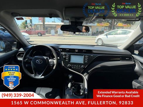 Used 2019 Toyota Camry LE FWD image 32