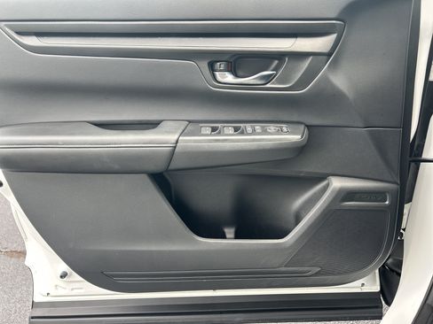 Certified 2025 Honda CR-V EX image 22