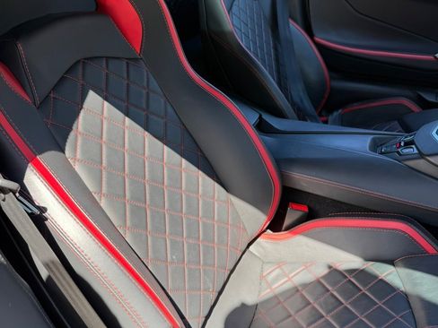 Used 2018 Lamborghini Aventador S AWD/4WD image 12