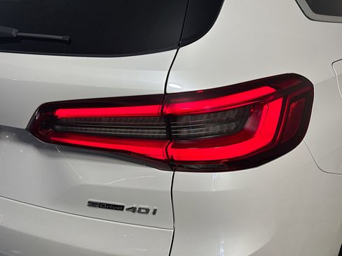 Used 2020 BMW X5 sDrive40i RWD image 34